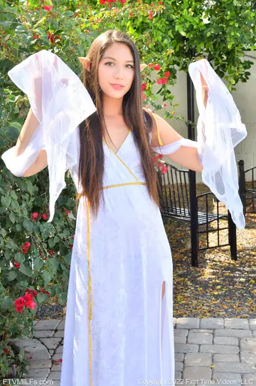Melody Wylde – Thick Japanese MILF in Cosplay Rides a Dildo in the Garden