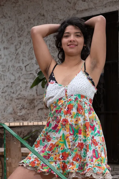 BBW Flashes Hairy Armpits and Spreads Her Bush Outdoors – photo 2 of 16