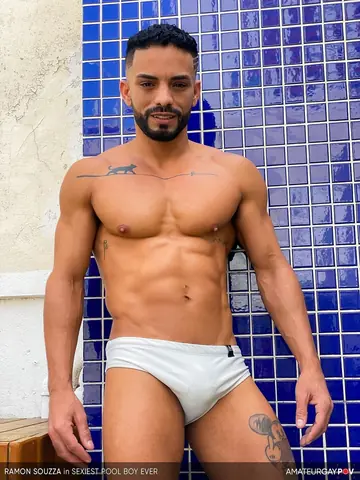 Muscular Stud Bares His Ass and Takes a Boyfriend Bareback