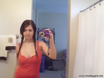 BBW with Big Tits Spreads Her Hairy Pussy in the Bathroom Selfies