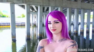 Valerica Steele – Slim Tattooed Blonde Rides Cock Outdoors