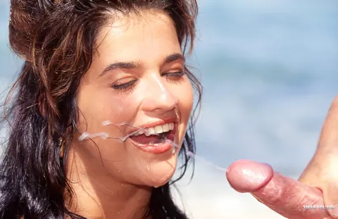Extreme Holly: Busty Brunette Takes Anal and a Facial on the Beach – photo 11 of 12