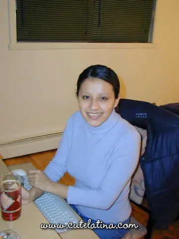 Thick Latina with Big Natural Tits Strips Out of Her Jeans and Spreads
