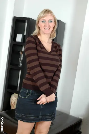 Rachel Donati – Blonde Amateur Strips Out of Her Skirt and Shows Her Big Tits