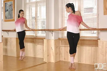 Nicole Smith – European Brunette Shows Her Big Natural Tits and Flexes Her Feet