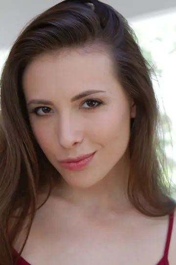 Casey Calvert – Brunette PAWG Shows Off Her Perfect Ass in Panties and Jeans
