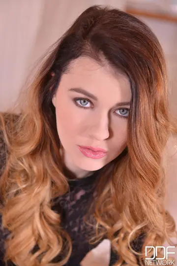 Misha Cross – Thick Polish Redhead in Pantyhose and Heels Gives a Footjob and Gets Fucked