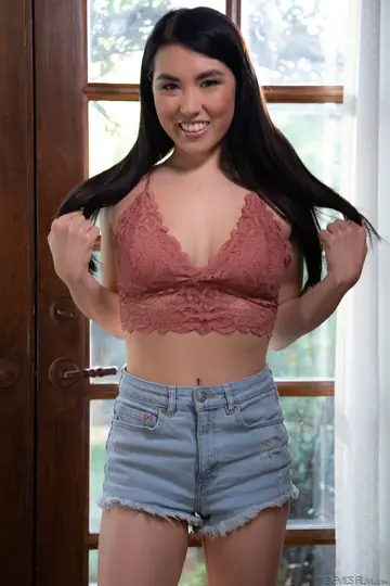 Sawyer Cassidy – Busty Asian Brunettes Share a Cock on a Leather Sofa