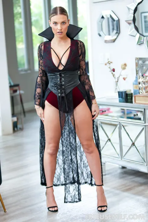 Crystal Rush: Busty Russian MILF Takes Anal in Cosplay Kitchen Threesome – photo 6 of 20