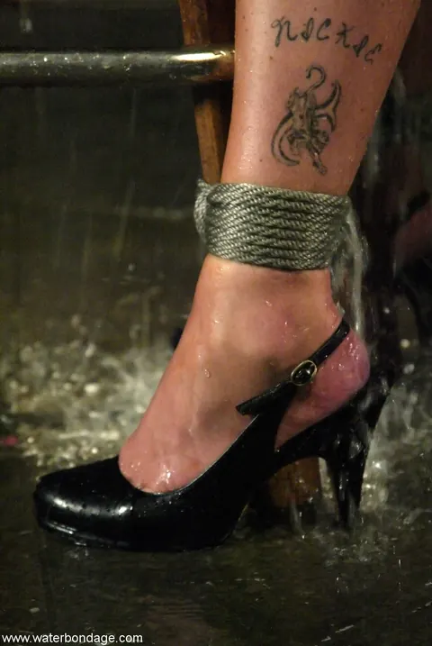 Christina Carter: Busty MILF in Heels Plays with a Dildo in Bondage – photo 15 of 20