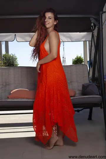 Thick Redhead Strips Out of Her Dress and Spreads Wide