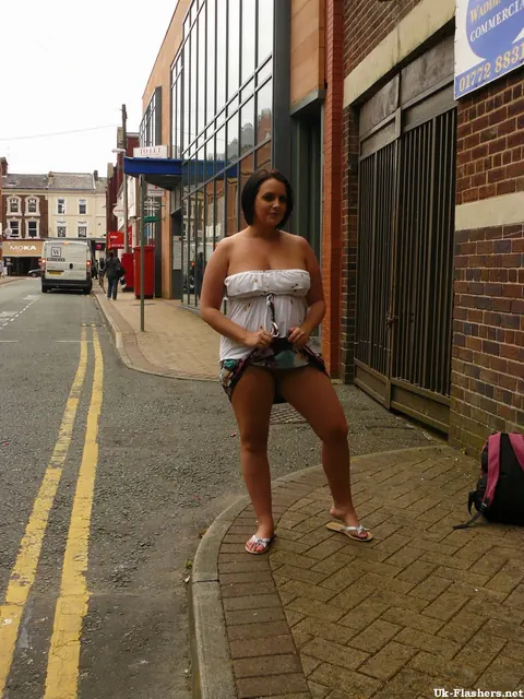 Sarah Jane: BBW Brunette Flashes Her Big Tits and Ass Outdoors – photo 10 of 16