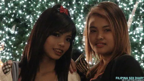 Thai and British Women Share a Man in a Threesome – photo 1 of 21