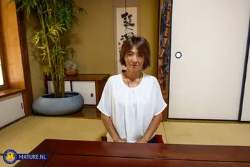 Slim Japanese MILF Has Anal and Takes a Creampie on a Coffee Table