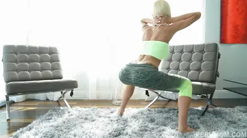 Olivia Blu – Busty Blonde MILF Sucks Cock and Gets Fucked from Behind