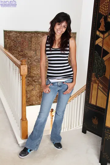 Amateur in Blue Jeans Strips Down and Spreads Her Shaved Pussy
