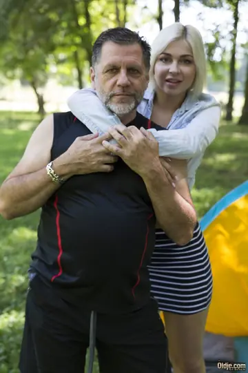 Nicole Brix – Slim Russian Blonde with Natural Tits Gets Fucked Outdoors