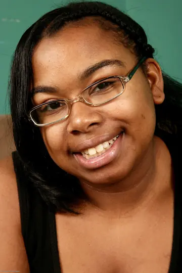 Monica Jimenez – Ebony BBW Poses Nude in Her Glasses