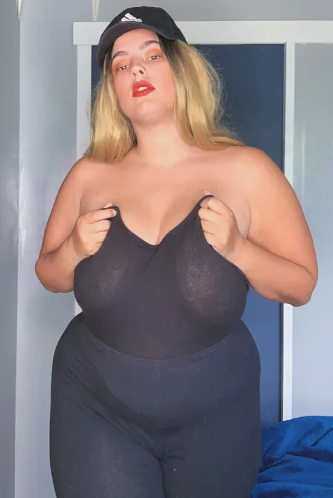 Jordyn khaled: BBW Blonde Shows Her Big Tits in Stockings – photo 1 of 15