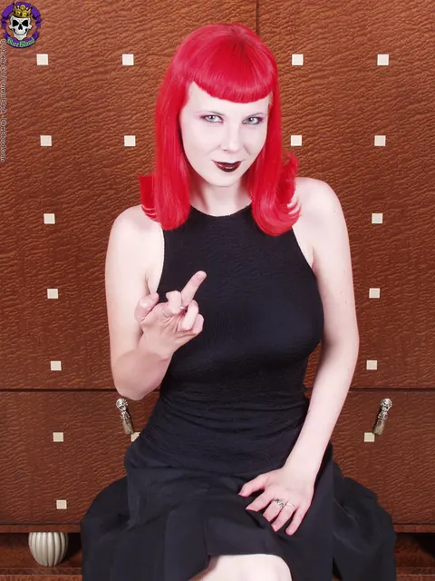 Szandora: Redhead MILF in Toe Socks Spreads on a Chair – photo 7 of 15