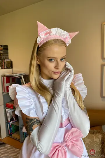 Paris White – Petite Blonde Spreads Her Asshole for the Camera