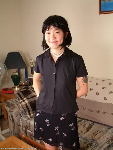 Thick Asian Woman Fingers Her Hairy Pussy