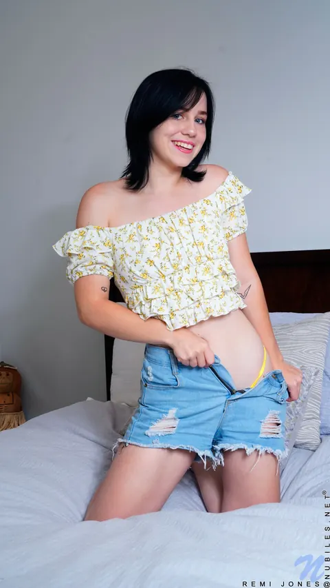 Remi Jones: Petite Pale Brunette Uses a Dildo in Bed – photo 4 of 21