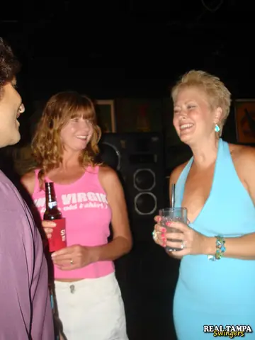 Dee Delmar – Tall Mature Blonde in Stockings Kisses Men at a Party