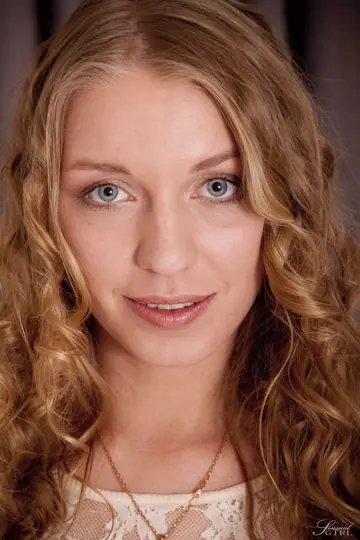 Marry Dream – Curly Blonde Poses Nude and Spreads Her Pussy
