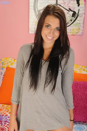 Jessica Sinn – Petite Brunette in Lingerie Spreads and Toys Her Pussy with a Dildo