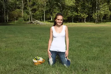 Sadie Grey – Petite Brunette with Natural Tits Fingers Her Shaved Pussy Outdoors