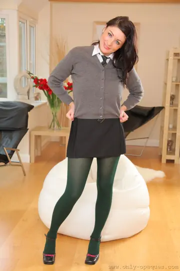 Tammy Taylor – British MILF in a Skirt and Pantyhose Spreads and Reveals Her Big Tits