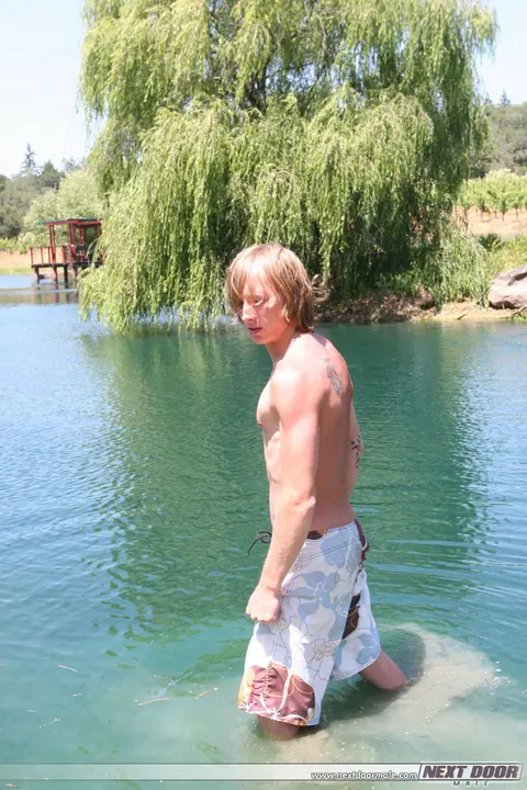 Athletic Guy Strips Nude and Shows His Cock Outdoors – photo 6 of 20