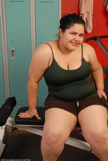 Karla Lane – Latina Beauty Undresses to Show Her Big Natural Tits