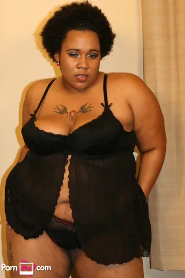Ebony BBW Stripteases to Show Her Big Ass