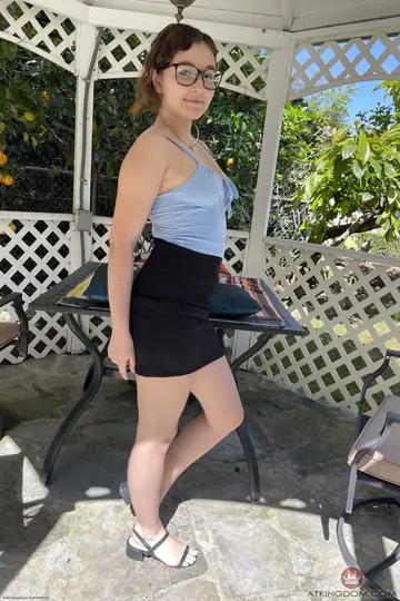 Leana Lovings – Brunette PAWG in Glasses Spreads and Shows Her Feet