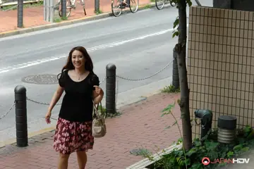 Thick Japanese MILF Rides Cowgirl and Uses a Dildo in Stockings