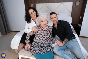 Natasha Ink – Thick Blonde MILF Sucks Two Cocks and Takes Anal Doggy Style in a Threesome