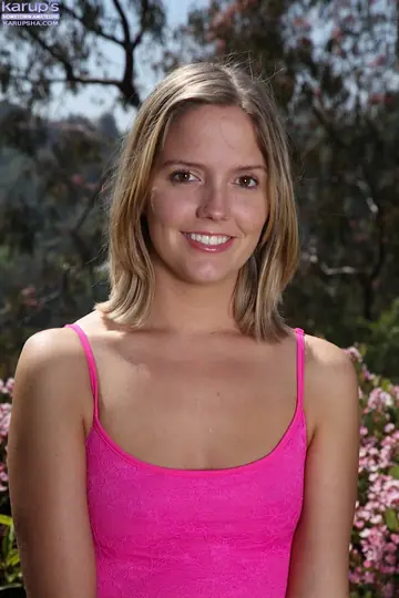 Megan Sweetz – Slim Blonde Strips Out of Her Panties by a Rose Bush