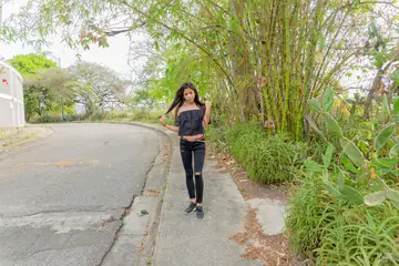 Karin Torres – Latina Brunette Poses Outdoors and Flashes in Public