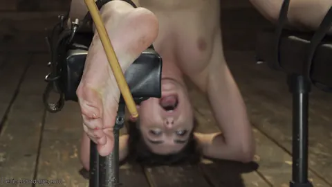 Keira Croft: Busty Brunette Spreads in Device Bondage – photo 7 of 20