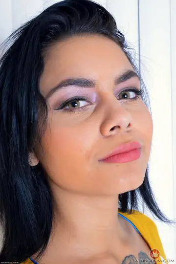 Genevieve Sinn – Petite Latina Spreads Her Ass and Pussy in Lingerie