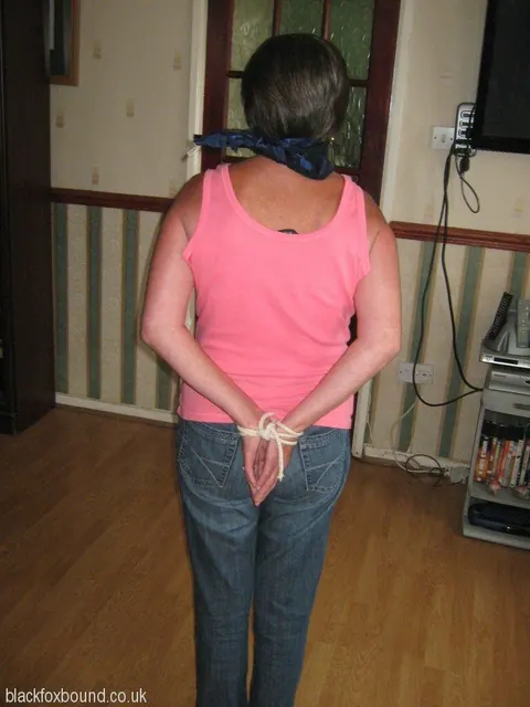 BBW in Lingerie Spreads While Bound – photo 6 of 16