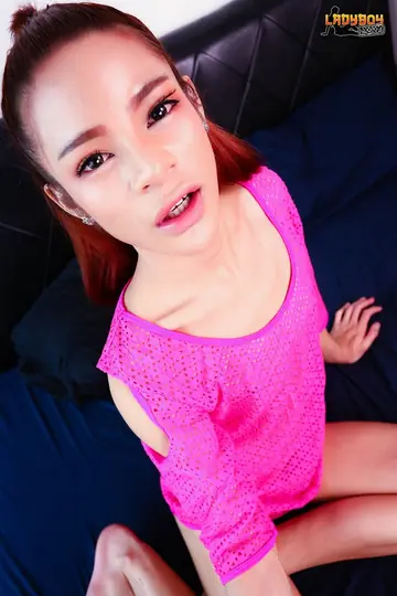 Slim Trans Woman Strokes Her Cock and Shows Her Ass