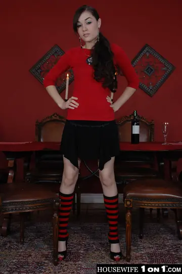 Sasha Grey – Petite Mature Brunette Rides POV and Takes a Facial