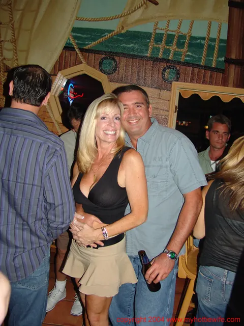 Double Dee: Tall Blonde MILF in a Skirt Gets Fucked Outdoors at a Swingers Party – photo 2 of 20