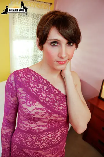 Trans Woman Strips Nude and Poses Fully
