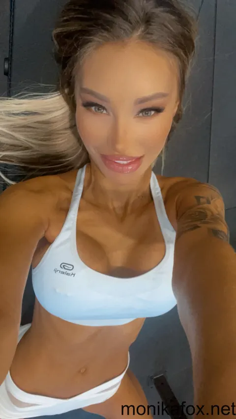 Monika Fox: Petite Blonde PAWG Spreads Her Pussy at the Gym – photo 5 of 15