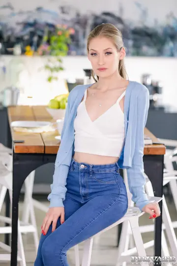 Tiffany Tatum – Skinny European Blonde Fucks in Jeans and Takes a Cumshot