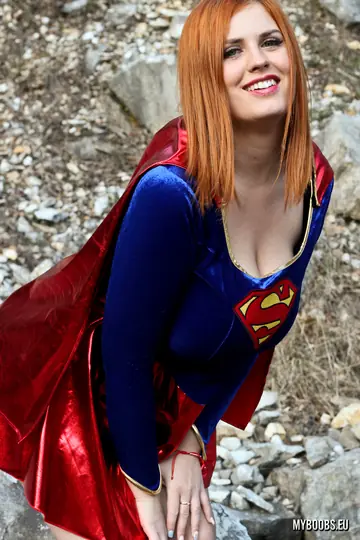 Alexsis Faye – Tall Redhead BBW Strips Out of Her Superman Costume Outdoors